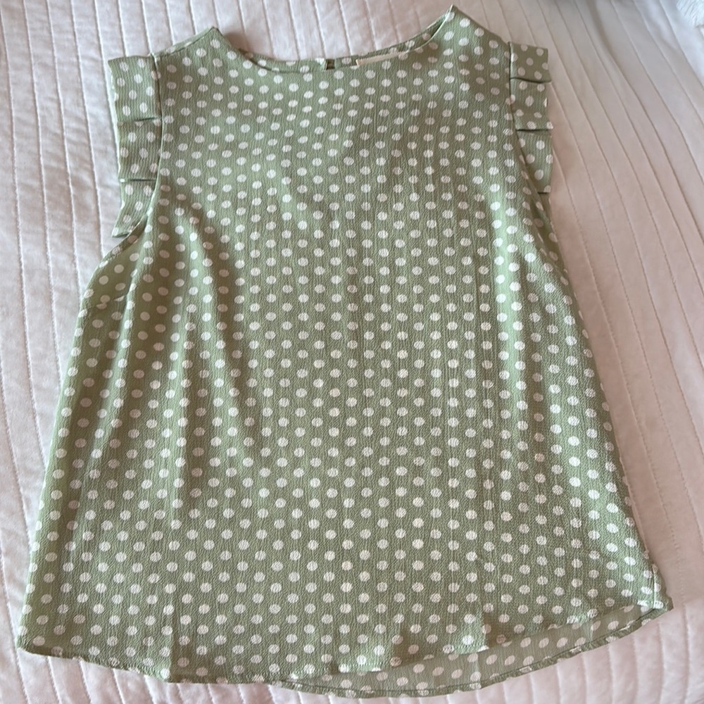 Monteau Green Polka Dot Sleeveless Blouse